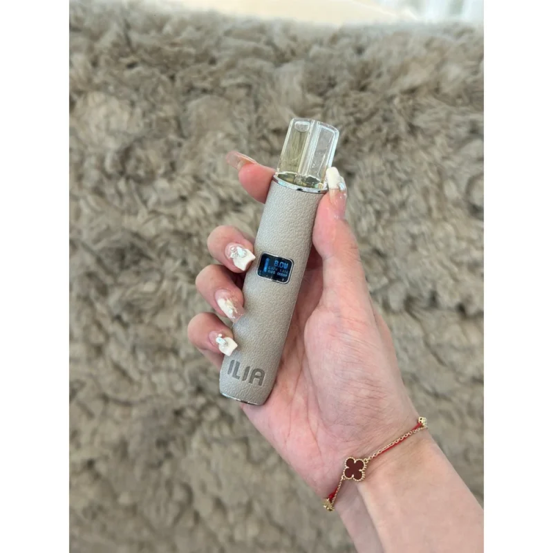 ILIA哩亞 皮革一代主機